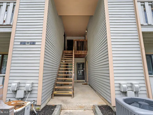 2010 Ravens Row, Marlton, NJ 08053