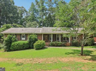 1931 Arnold Dr, Mableton, GA 30106