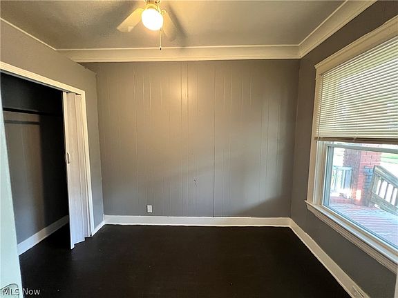 4th image of 1910 Mayview Ave