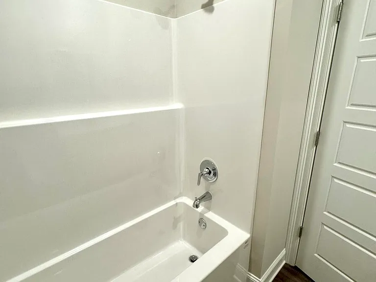 706 Kathleen Way — Photo 9