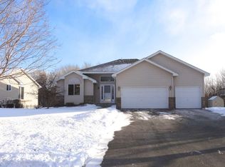 1042 111th Ave NE, Blaine, MN 55434
