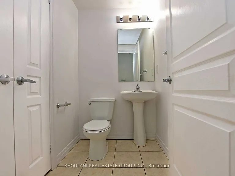220 Burnhamthorpe Rd W #2201 — Photo 10