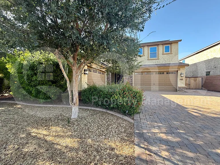 20148 E Broadmoor Trl — Photo 2