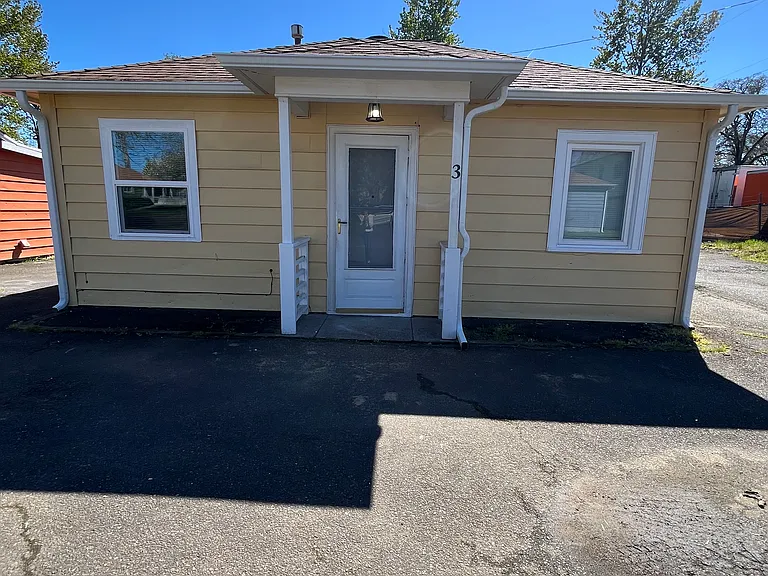1740 Oxford St SE #3 — Photo 22