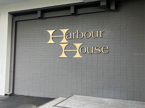 2nd image of 2401 Bayshore Blvd Unit 302