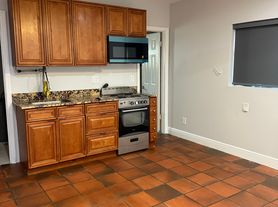 1616 N 26th Ave, Hollywood, FL