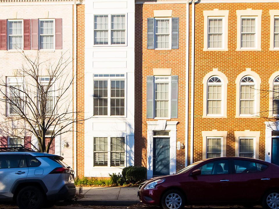1st image of 320 Scott St