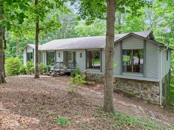 1944 Indian Lake Dr, Birmingham, AL 35244