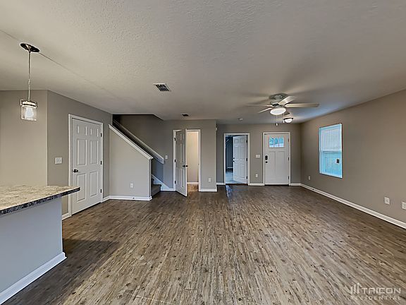 4th image of 8343 Highfield Ave