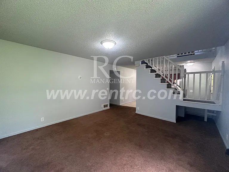 15986-4 Arrowhead Rd — Photo 8