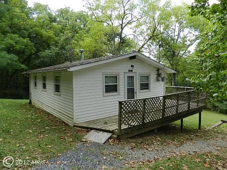 1st image of 65 Oakwood Dr