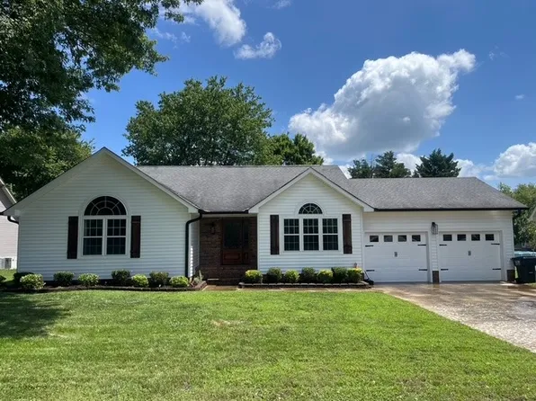 169 Willow Creek Dr, Soddy Daisy, TN 37379