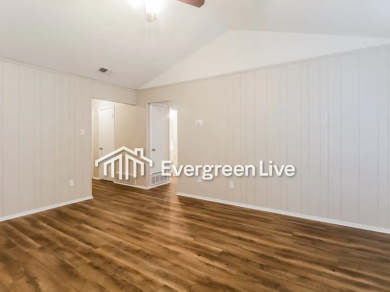 6617 Charmaine Dr — Photo 5