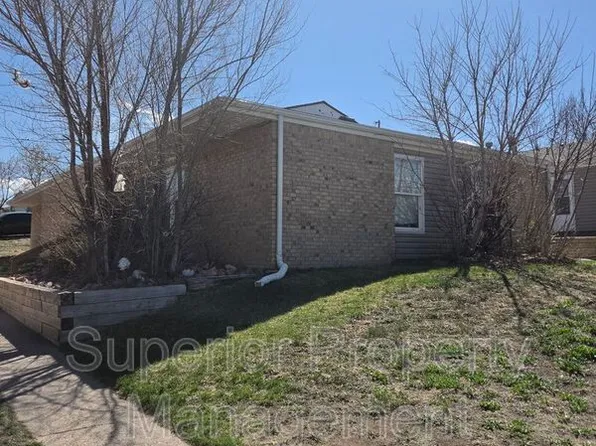 517 W 5th St, Cheyenne, WY 82007