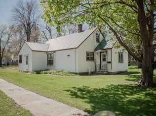 181 2nd Ave SE, Trimont, MN 56176