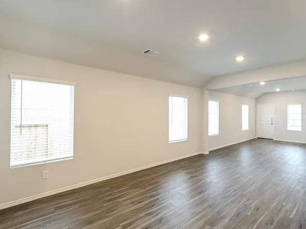 3000 Wild Indigo Trl, Brookshire, TX 77423