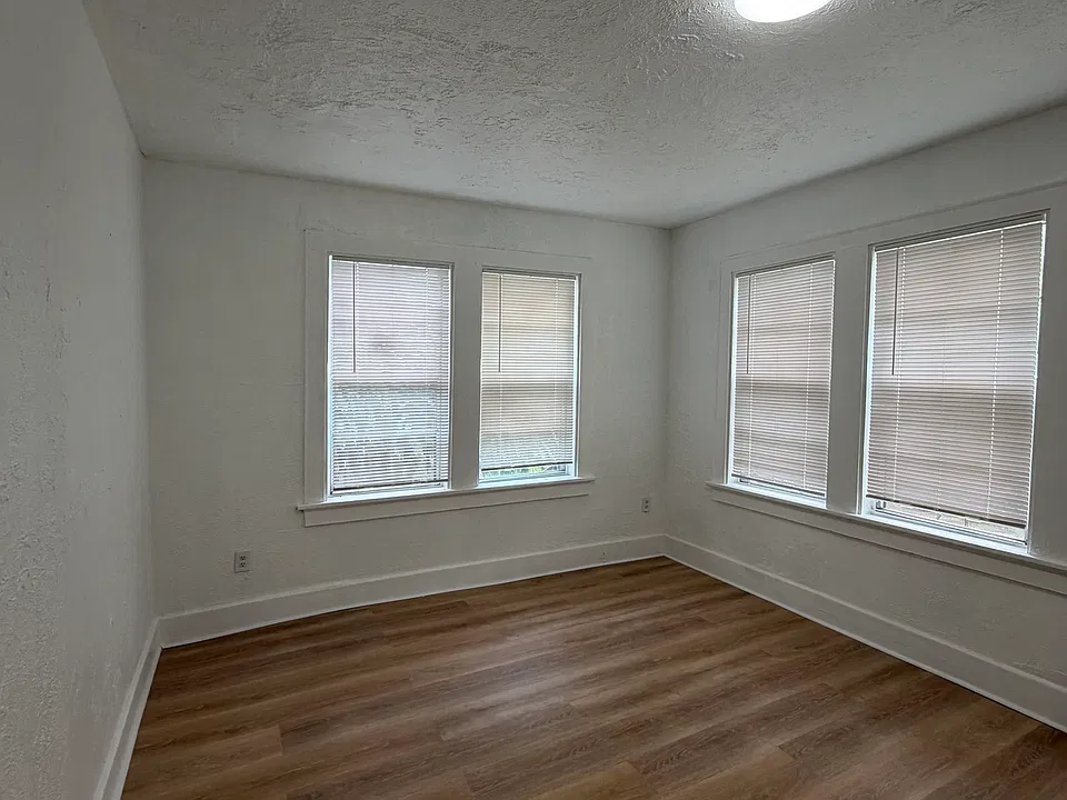 67 Glen Royal Pkwy #1