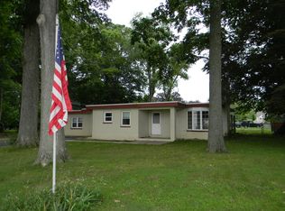 513 Cherry Tree Rd, Upper Chichester, PA 19014