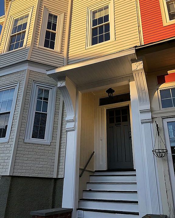 2nd image of 137 H St