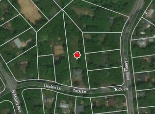 3 Linden Ln, Farmingville, NY 11738