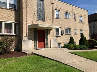 5297 Montgomery Rd, Cincinnati, OH 45212