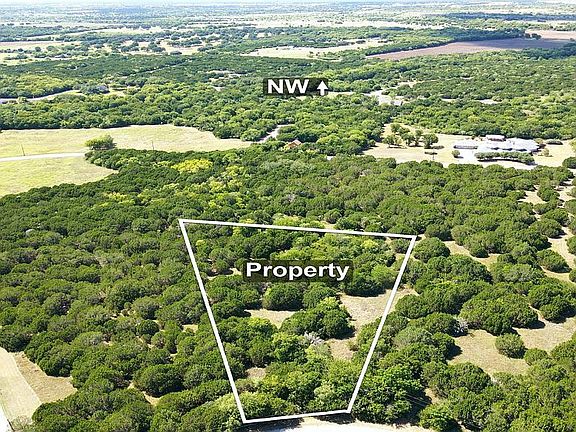 3rd image of 5015 Horseshoe Dr