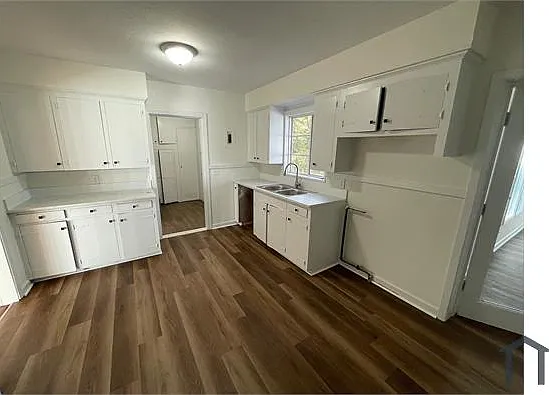3147 Shirley Dr — Photo 7
