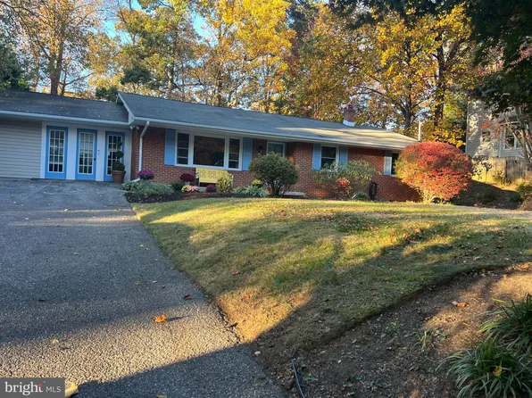 806 Chestnut Tree Dr, Annapolis, MD 21409