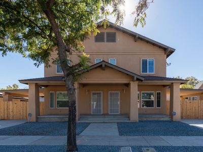 656 E McKinley Ave, Fresno, CA, 93728