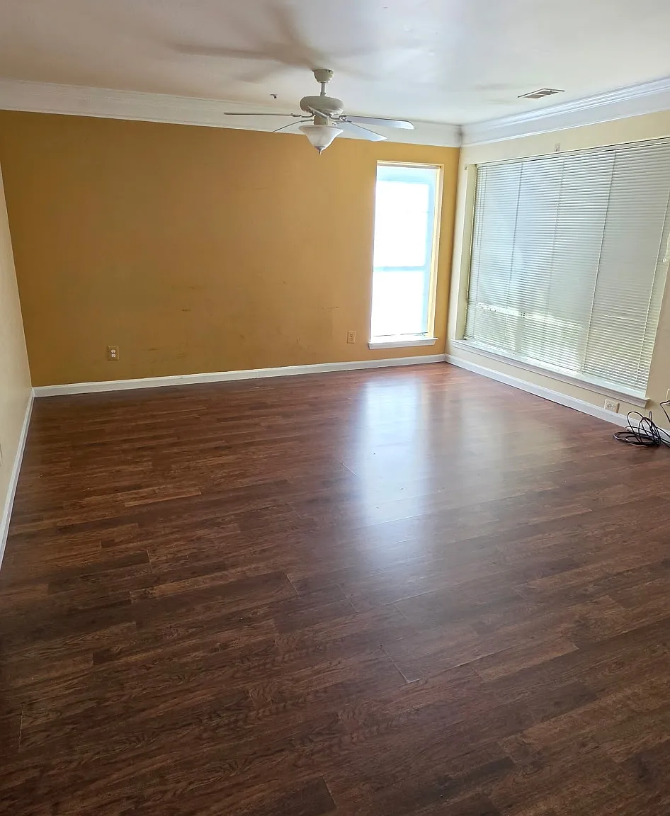 2 bed, 1107 sqft, $2,450 — Photo 4