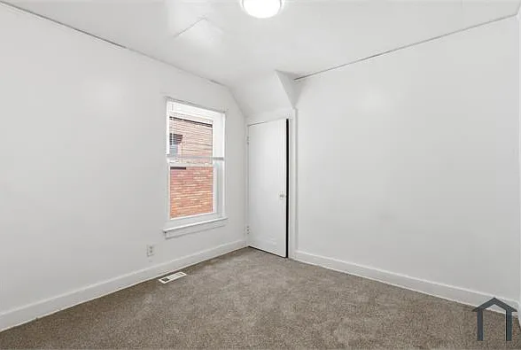 15087 Pinehurst St — Photo 3