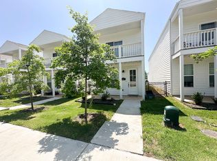 1071 S Hollywood Ave, Fayetteville, AR 72701