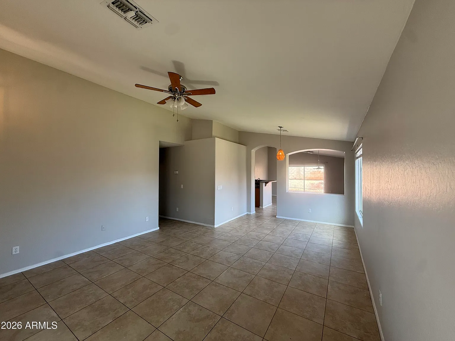 3 bed, 2.0 bath, 1635 sqft, $1,850 — Photo 4