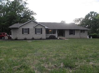 291 Fawn Ridge Ln, Hillsboro, MO 63050