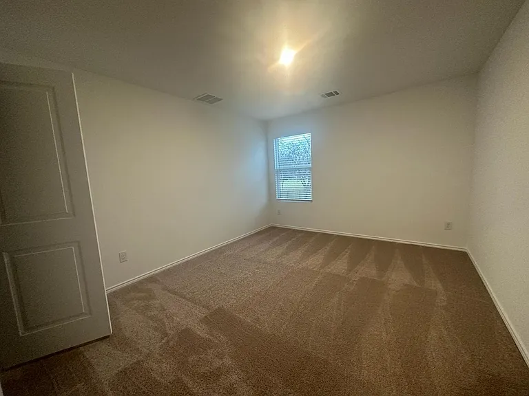 361 Sonterra Dr — Photo 25