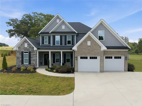 477 Rosewood Dr, Winston Salem, NC 27127