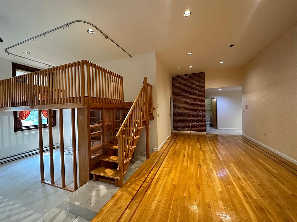 1st image of 88 Park Ave APT 208