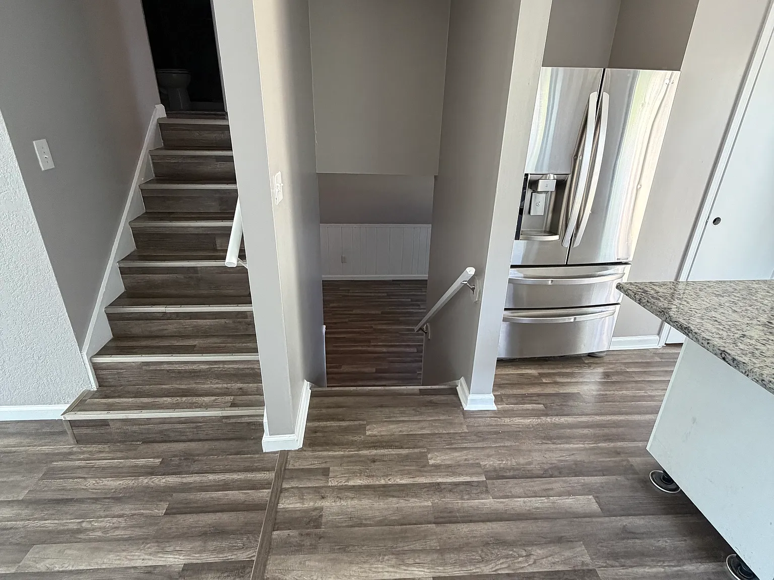 2 bed, 1100 sqft, $1,600 — Photo 2