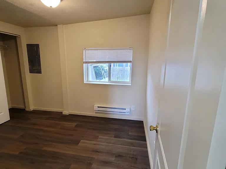712 Park Ave #C — Photo 46