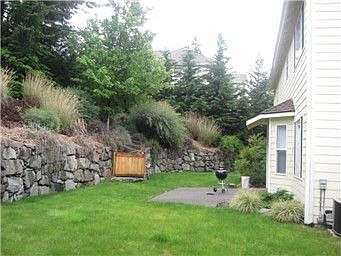 2nd image of 1013 N Mountain View Ave