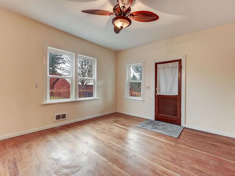 11825 Woods Lake Rd — Photo 5