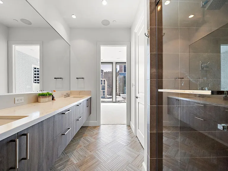 1211 Caroline St #1109 — Photo 28