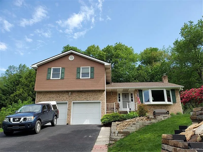 21 Glenmeade Rd photo 1