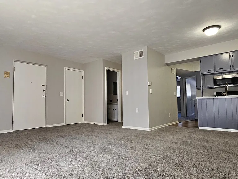 Spacious 2 bedroom 2 bath apartments in Harrison Township! — Photo 1