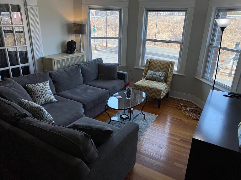 320-328 Summit ave — Photo 7