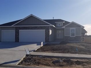 9984 Hollyhock Dr, Manhattan, KS 66502