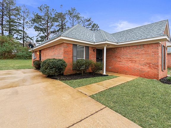 2nd image of 4567 Addington Dr