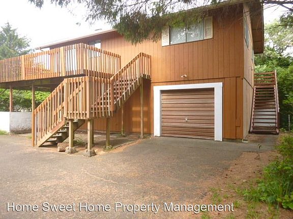 2nd image of 201 Dorado Ave SW