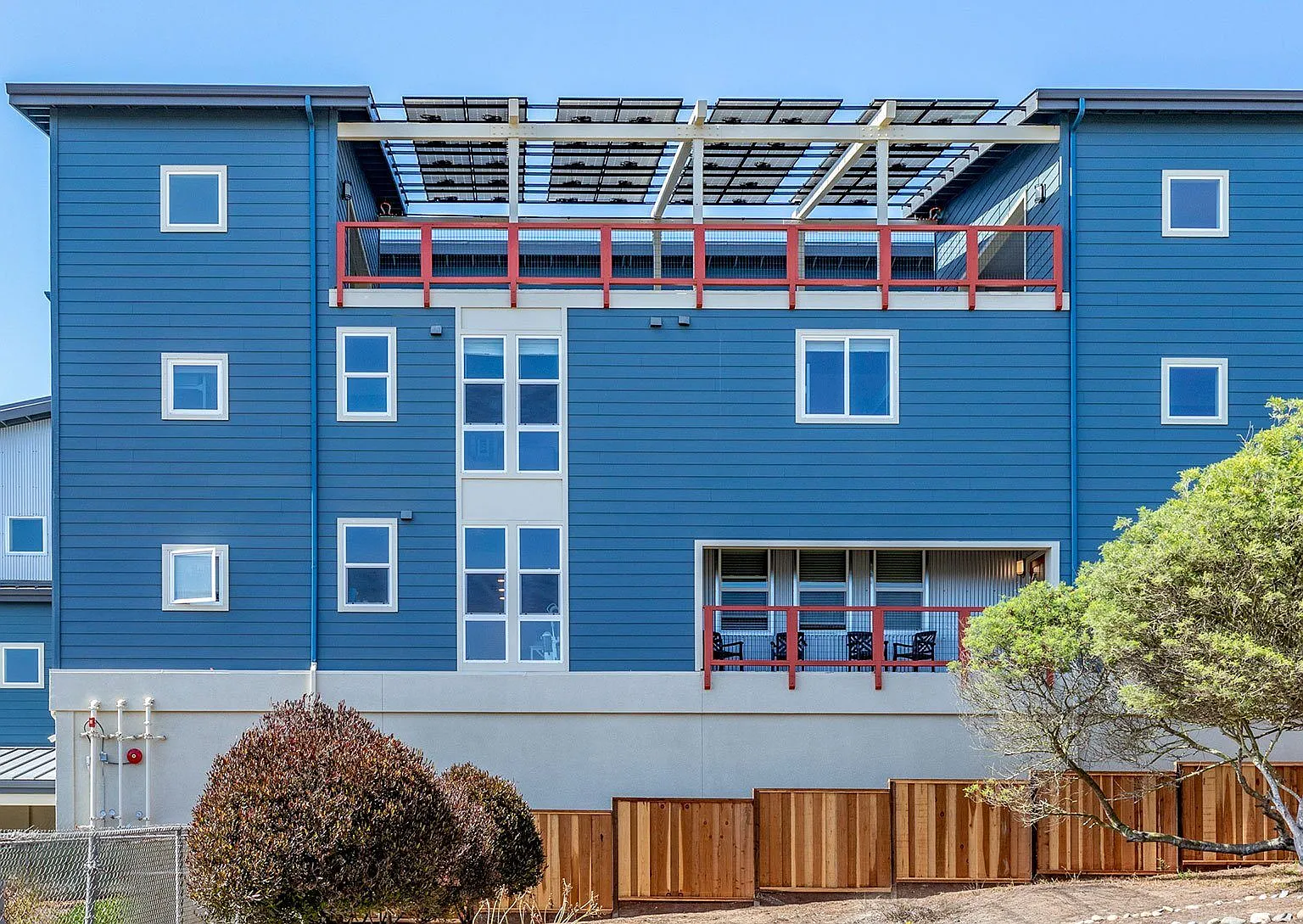 225 Cypress Ave - Marina — Photo 3