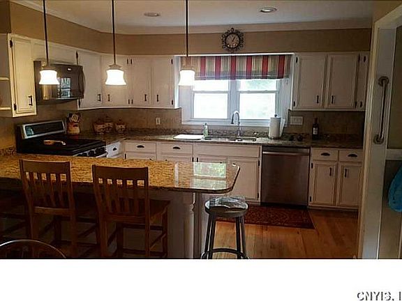 3rd image of 15 Canton St